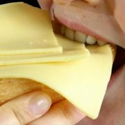 Lecker, lecker! Leider gerät das Butterbrot immer mehr in Vergessenheit und wird zum Butterbrötchen. Lecker, lecker! Leider gerät das Butterbrot immer mehr in Vergessenheit und wird zum Butterbrötchen.