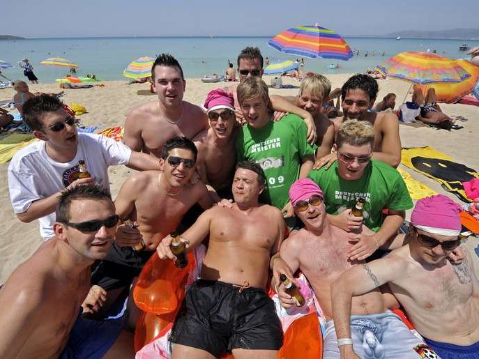 Fotostrecke: Abenteuer Reise | Vorurteile über deutsche Urlauber | news.de