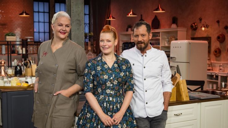 "Das große Promibacken" 2018 in TV und Live-Stream: Ran an den Rührlöffel! Wer schnappt sich den ...