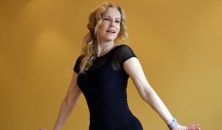 Katja Burkard hat neue Frisur: Haare ab! Erkennen SIE die RTL-Moderatorin? | news.de