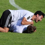 Ilkay Gündogan und Marco Reus beim Training. Ilkay Gündogan und Marco Reus beim Training.