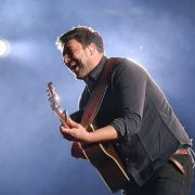 Marcus Mumford geht mit seiner Band Mumford Sons 2019 auf Tour. Marcus Mumford geht mit seiner Band Mumford Sons 2019 auf Tour.