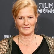 Suzanne von Borsody schaut privat gerne Krimis. Suzanne von Borsody schaut privat gerne Krimis.