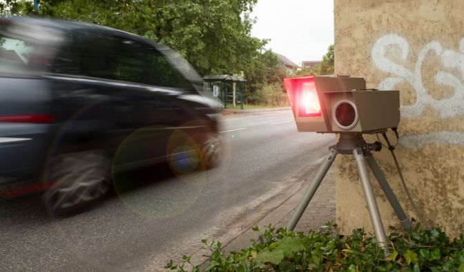 Am 19.04.2017 lauern deutschlandweit unzählige Blitzer auf Verkehrssünder.