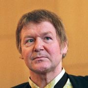 Anton Schlecker hatte dienstlich einen prunkvollen Fahrzeugpark, der nun versteigert wird. Anton Schlecker hatte dienstlich einen prunkvollen Fahrzeugpark, der nun versteigert wird.