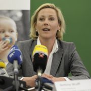 Bettina Wulff trat erstmals wieder öffentlich auf. Der Presse war sie nicht gerade wohl gesinnt. Bettina Wulff trat erstmals wieder öffentlich auf. Der Presse war sie nicht gerade wohl gesinnt.