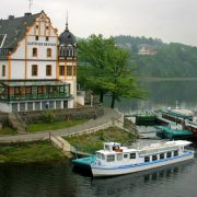 Mit dem Dampfer das Thüringer Meer erkunden: In den Gewässern der Bleilochtalsperre kein Problem. Mit dem Dampfer das Thüringer Meer erkunden: In den Gewässern der Bleilochtalsperre kein Problem.