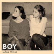 Die Frauen-Band Boy liefert wunderschöne Musik für einen hoffentlich goldenen Herbst. Die Frauen-Band Boy liefert wunderschöne Musik für einen hoffentlich goldenen Herbst.