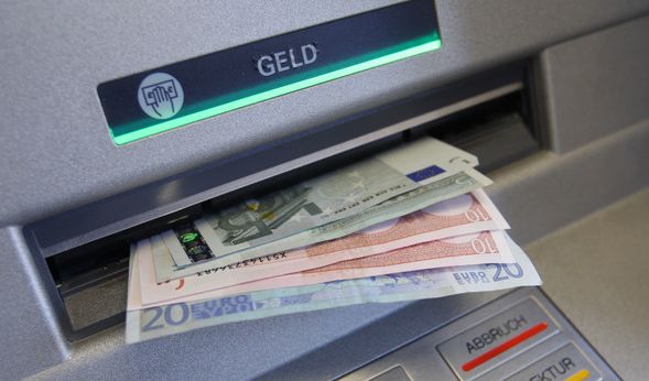Die Geldautomaten-Gebühren sorgen für schlechte Stimmung bei Verbrauchern und Verbraucherschützern.
