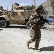 Die Gewalt in Afghanistan reißt nicht ab. Immer wieder kommt es zu Angriffen auf ausländische Soldaten. Die Gewalt in Afghanistan reißt nicht ab. Immer wieder kommt es zu Angriffen auf ausländische Soldaten.