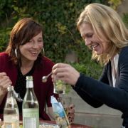 Während des gemeinsamen Mojito-Trinkens war die Welt für Katja und Andrea noch in Ordnung. Während des gemeinsamen Mojito-Trinkens war die Welt für Katja und Andrea noch in Ordnung.