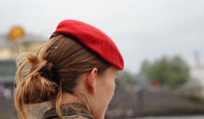 Die Soldatin erzählt vom Sex während des Bundeswehr-Einsatzes. (Symbolbild) Die Soldatin erzählt vom Sex während des Bundeswehr-Einsatzes. (Symbolbild) (Foto)