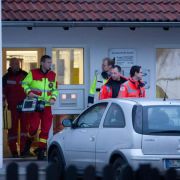 Der 78-jährige Schütze tötete sich nach Angaben eines Polizeisprechers nach der Tat selbst. Der 78-jährige Schütze tötete sich nach Angaben eines Polizeisprechers nach der Tat selbst.