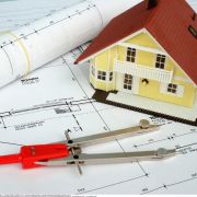 Ein Hausbau kann richtig ins Geld gehen - dabei sind Architektenhäuser nicht automatisch die teurere Variante. Ein Hausbau kann richtig ins Geld gehen - dabei sind Architektenhäuser nicht automatisch die teurere Variante.