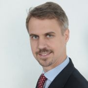Felix Eikenberg leitet das Büro der Friedrich-Ebert-Stiftung in Sanaa, Jemen. Felix Eikenberg leitet das Büro der Friedrich-Ebert-Stiftung in Sanaa, Jemen.