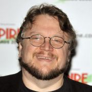Guillermo del Toro hat die Regie abgetreten, Peter Jackson aber zahlreiche Ideen hinterlassen. Guillermo del Toro hat die Regie abgetreten, Peter Jackson aber zahlreiche Ideen hinterlassen.