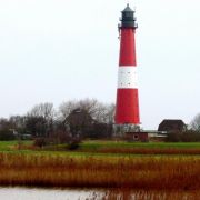 Nicht nur der Leuchtturm von Pellworm ist perfekt für Hochzeitspaare. Auch in vielen anderen Leuchttürmen an Nord- und Ostsee können sich Paare das Jawort geben. Nicht nur der Leuchtturm von Pellworm ist perfekt für Hochzeitspaare. Auch in vielen anderen Leuchttürmen an Nord- und Ostsee können sich Paare das Jawort geben.