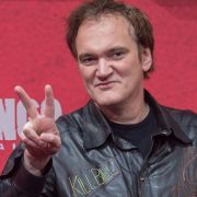 In Berlin gibt es die Bar «Tarantino's». An den Wänden hängen Filmplakate des großen Regisseurs. In Berlin gibt es die Bar «Tarantino's». An den Wänden hängen Filmplakate des großen Regisseurs.