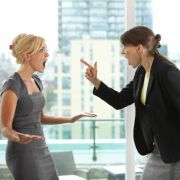 Streit, Stress, Vorwürfe: Häufen sich die Probleme im Unternehmen, ist oft die Firmenkultur der Auslöser. Streit, Stress, Vorwürfe: Häufen sich die Probleme im Unternehmen, ist oft die Firmenkultur der Auslöser.