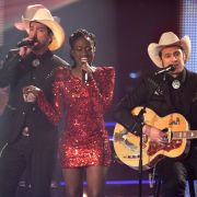 Ivy Quainoo gewinnt total verdient The Voice of Germany. Ihre Coaches The BossHoss freuen sich riesig mit ihr. Ivy Quainoo gewinnt total verdient The Voice of Germany. Ihre Coaches The BossHoss freuen sich riesig mit ihr.