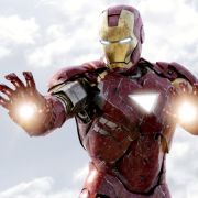 Hinter der glänzen Iron Man-Rüstung steckt Hollywood-Beau Robert Downey Jr. Hinter der glänzen Iron Man-Rüstung steckt Hollywood-Beau Robert Downey Jr.