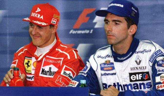 Michael Schumacher (l.) und Damon Hill lieferten sich legendäre Duelle.
