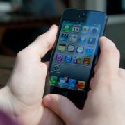 2000 Mitarbeiter prügelten sich in einem chinesischen Foxconn-Werk, das auch für das iPhone 5 produziert. 2000 Mitarbeiter prügelten sich in einem chinesischen Foxconn-Werk, das auch für das iPhone 5 produziert.