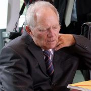 Muss sich gedulden: Bundesfinanzminister Wolfgang Schäuble drängt auf eine rasche Entscheidung des Bundesverfassungsgerichts. Muss sich gedulden: Bundesfinanzminister Wolfgang Schäuble drängt auf eine rasche Entscheidung des Bundesverfassungsgerichts.