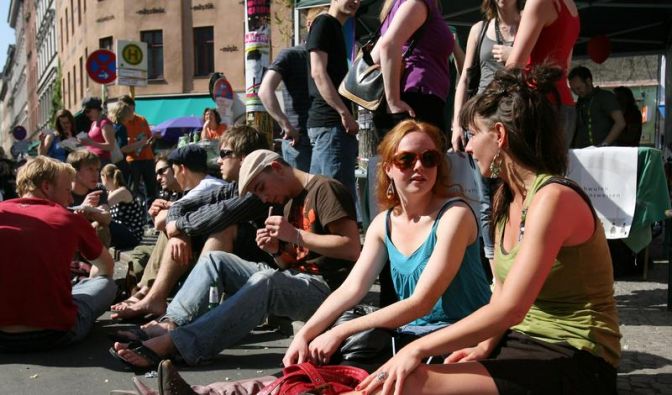 fotos isch kreuzberg muschi buch kiezdeutsch wiese fotos isch kreuzberg muschi buch kiezdeutsch wiese