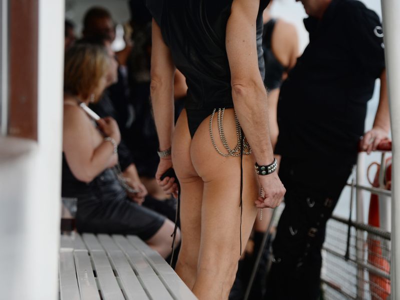 swingerclub ostsee als domina arbeiten swingerclub ostsee als domina arbeiten
