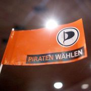 Nach den Erfolgen der deutschen Piratenpartei treten deren Gesinnungsgenossen auch in Frankreich erstmals zu einer Wahl an. Nach den Erfolgen der deutschen Piratenpartei treten deren Gesinnungsgenossen auch in Frankreich erstmals zu einer Wahl an.