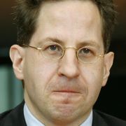 Soll als neuer Präsident des Bundesamtes für Verfassungsschutz Aufklärungsarbeit leisten: Hans-Georg Maaßen. Soll als neuer Präsident des Bundesamtes für Verfassungsschutz Aufklärungsarbeit leisten: Hans-Georg Maaßen.