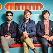 Two Door Cinema Club liefern auf ihrem zweiten Album wieder reichlich Hits. Two Door Cinema Club liefern auf ihrem zweiten Album wieder reichlich Hits.