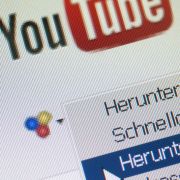 «Wir kommen in Frieden!», lautet die Botschaft des Videodienstes YouTube an die deutschen Sender zum Start seiner ersten Sparten-Kanäle im Land. «Wir kommen in Frieden!», lautet die Botschaft des Videodienstes YouTube an die deutschen Sender zum Start seiner ersten Sparten-Kanäle im Land.