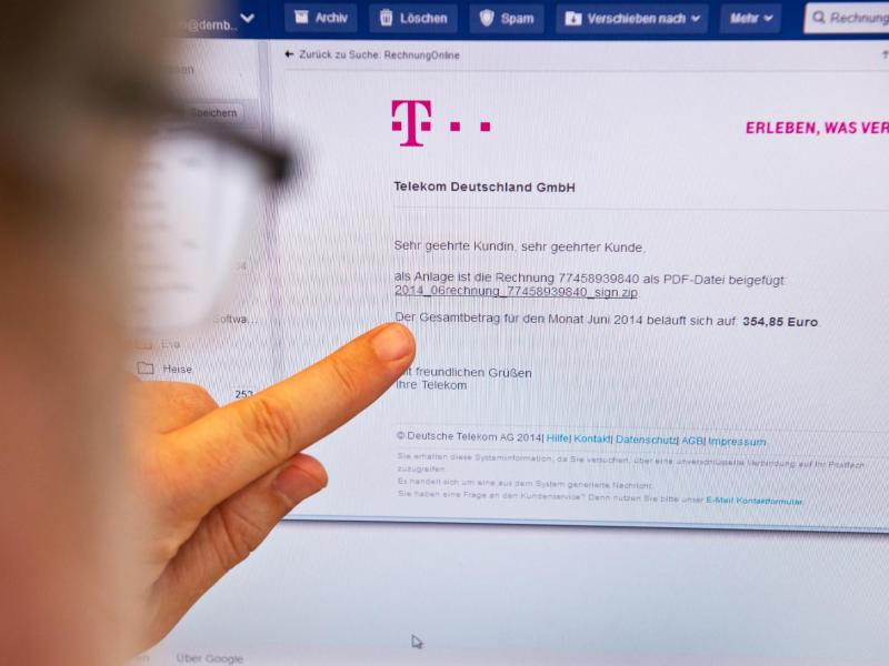 Internet Phishing Angriffe Mit Gefälschten Telekom Rechnungen