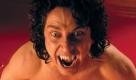 War Judas ein Vampir? Diese gewagte These stellt Horrormeister Wes Craven 2000 mit dem Streifen Dracula 2000 auf und holt die biblische Figur als Untoten in die Gegenwart. Sein Beißerchen: Der damals noch unbekannte und heutige Superstar Gerard Butler.  Foto: dpa