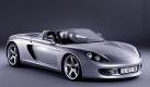 Eine Studioaufnahme zeigt die Studie des Sportwagens 'Carrera GT' der Firma Porsche (Foto undatiert). Porsche bringt in der zweiten Jahreshaelfte 2003 den 'voellig neuen' Hochleistungssportwagen Carrera GT auf den Markt. Wie der Vorstandsvorsitzende des Stuttgarter Autobauers, Wendelin Wiedeking, am Dienstag anlaesslich der Detroit Motorshow bekannt gab, wurde nach gruendlichen Untersuchungen jetzt 'gruenes Licht' fuer den Bau des 558 PS starken Fahrzeugs gegeben. Produziert werden sollen rund 1.000 Exemplare des in der Spitze ueber 330 Stundenkilometer schnellen Wagens. Der Preis soll nach Auskunft von Porsche zwischen 350.000 und 400.000 Euro liegen. Foto: ho/ ddp Foto: ddp