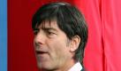 Bundestrainer Joachim Löw feilt noch am Kader für das Spiel gegen Brasilien. Foto: dpa