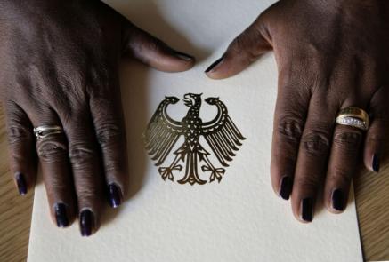 Staatsb&uuml;rgerschaftsurkunde (Foto)