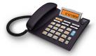 Das Festnetz-Telefon Euroset 5040 hat Wärme- und Bewegungssenoren. Nähert sich eine Person dem Gerät, aktiviert es die Beleuchtung für Display und Tastatur-Bei automatischer Rufannahme nimmt das Telefon selbst auch Gespräche im Freisprechmodus entgegen.  Foto: Gigaset