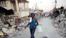 Frau in Port-Au-Prince: Derzeit lebten immer noch rund 300 000 Frauen und Mädchen in den nach dem Erdbeben im Januar 2010 errichteten Obdachlosencamps. (Archivbild) Foto: dpa