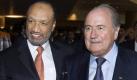 Mohamed Bin Hammam (links) ist nicht mehr der Herausforderer von Fifa-Präsident Joseph Blatter. Foto: dpa