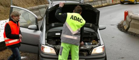 Autohändler und Werkstätten in der Nähe (Foto)