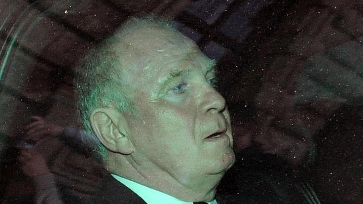 Wen deckt Uli Hoeneß?