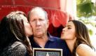 Ed O'Neill, den meisten Deutschen besser bekannt als chronisch erfolgsloser Schuhverkäufer Al Bundy, wird mit einem Stern auf dem Walk of Fame geehrt. Für das Fernsehpublikum hierzulande wird Ed O'Neill wohl immer Al Bundy bleiben, auch wenn er nach dem Ende der Serie verschiedene andere Rollen spielte. Foto: dapd