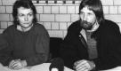 In der DDR hat es nicht einmal fünf Minuten Sozialismus gegeben. Das Zitat stammt aus einer Diskussionsveranstaltung im Gästehaus der Freien Deutschen Jugend (FDJ) im November 1989. Das Foto zeigt Bärbel Bohley mit Werner Fischer am 6. Februar 1988 in Bielefeld, wo sie sich mit einem offiziellen Reisepass der Presse stellten. Sie waren gegen ihren Willen in die Bundesrepublik abgeschoben worden. Foto: ap