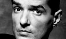 Der österreichische Popstar Falco (undatiertes Archivfoto). Der Wiener, der mit Hits wie Rock Me Amadeus, Kommissar oder Jeannie weltweit begeisterte, war 40, als er im Februar 1998 bei einem Autounfall ums Leben kam. Für seine Fans lebt der exzentrische Musiker jedoch weiter. Am Montag (19.02.2007) wäre Falco 50 Jahre alt geworden.


 Foto: dpa