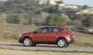 Denn der Qashqai, hier noch einmal zu sehen, macht sich umgeben von müden Nissan-Modellen gut, die Absatzzahlen übertreffen die Erwartungen bei weitem. Allein in Deutschland konnte das Soft-SUV im vergangenen Jahr über 21.000 Kunden von sich überzeugen.
 Foto: press-inform
