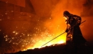 ...mit sprühenden Funken und einer Dynamik im Bild, die ihresgleichen sucht. Foto: ap