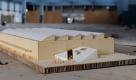 In der ehemaligen Blumengroßmarkthalle in Berlin steht ein Modell der zukünftigen Akademie des Jüdischen Museums Berlin. Die Akademie, die nach Plänen des Architekten Daniel Libeskind verwirklicht wird, soll eine Bibliothek, ein Archiv und Räume für die Museumspädagogik beherbergen. Foto: dapd